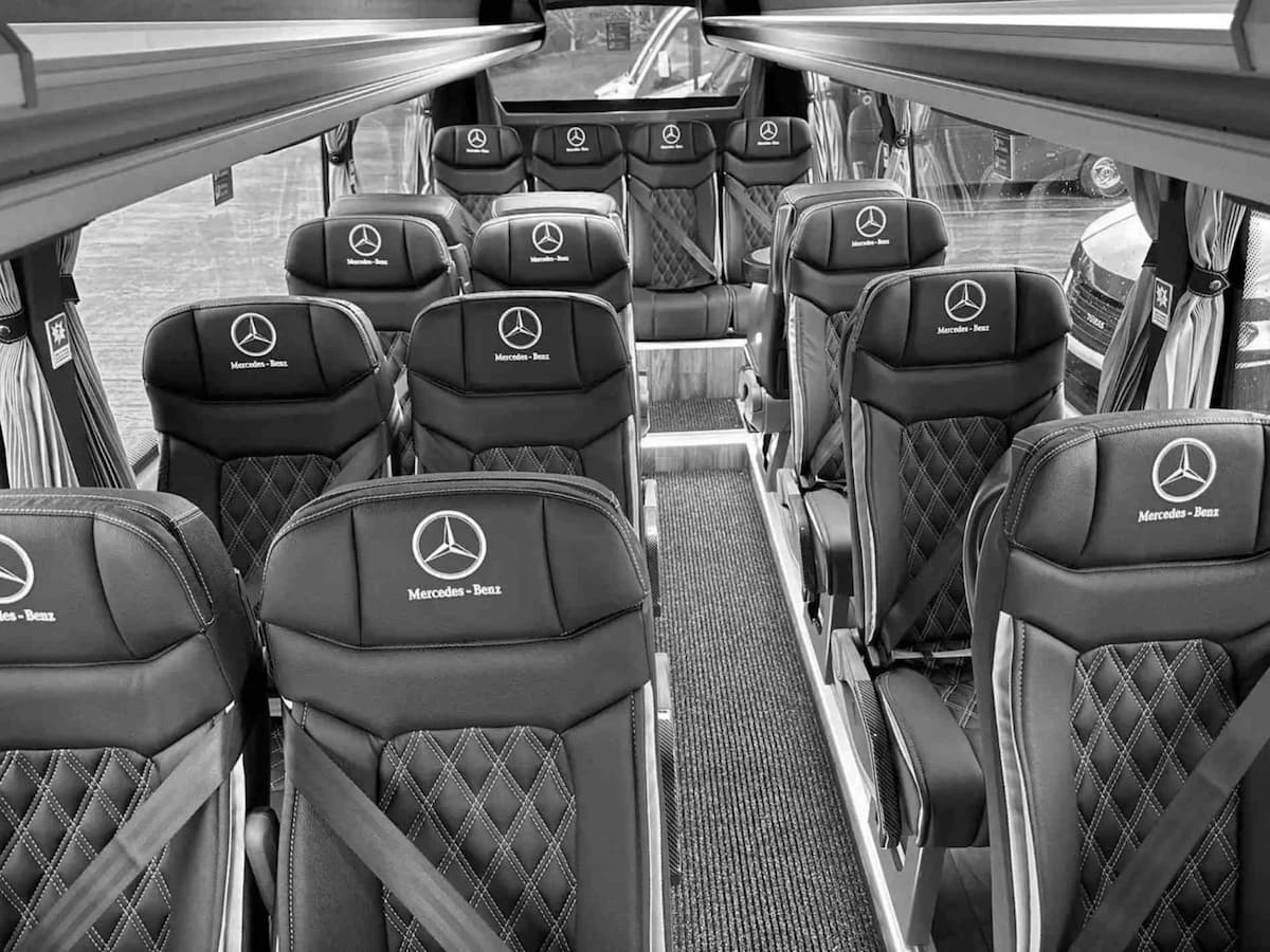 Élevez vos événements spéciaux avec des autocars de luxe et un service de chauffeur (VTC)